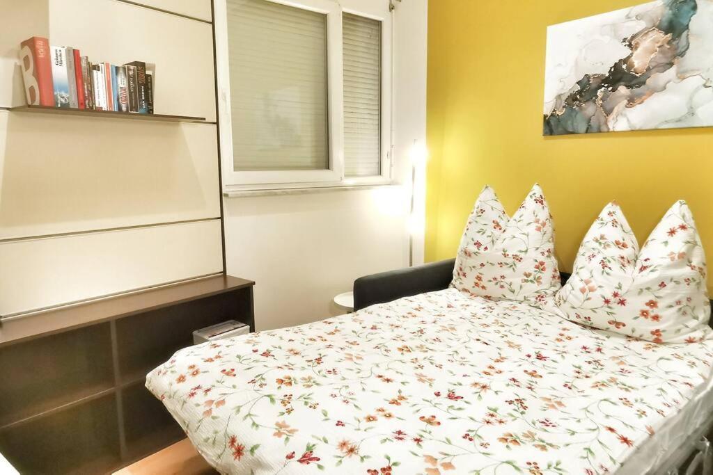 Schoenes Apt In Zentraler Lage Фрайбург Екстериор снимка